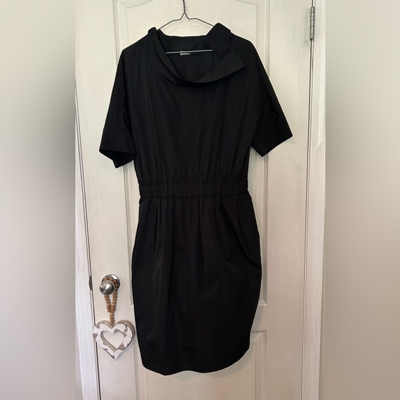 Lida Baday Dresses & Skirts - Lida Baday Elegant Black Dress